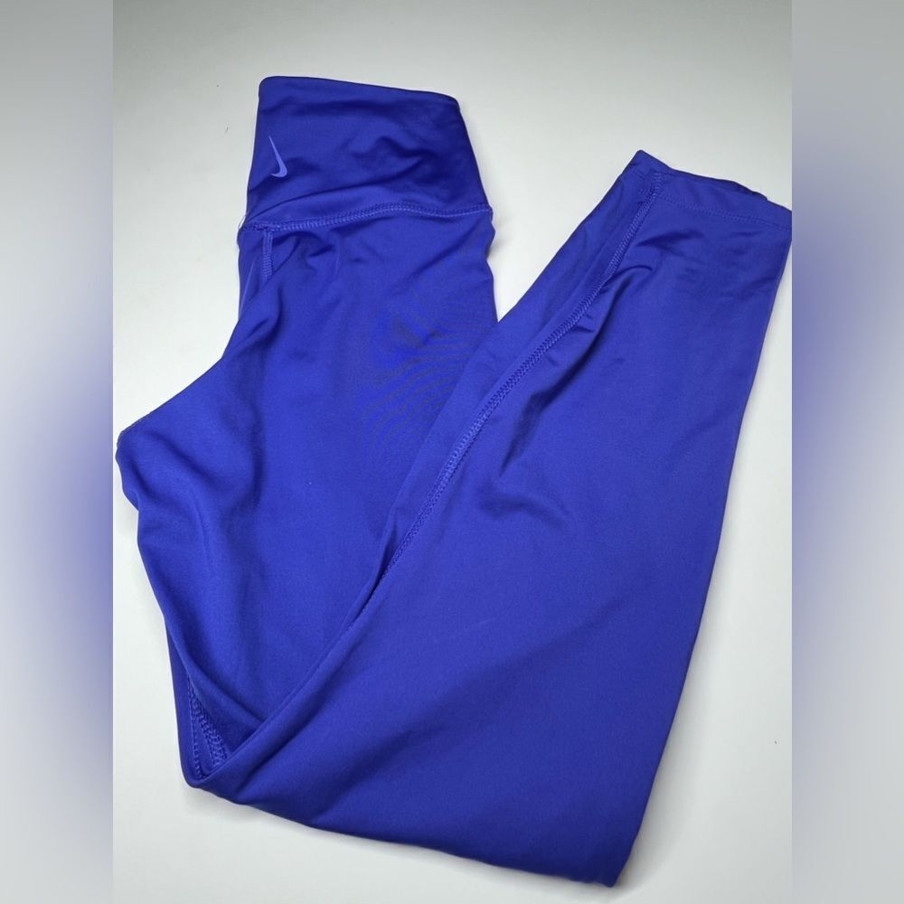 Nike Women's Blue Leggings